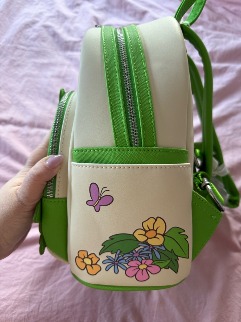 Loungefly Disney’s Winnie the Pooh & Piglet Floral Reading Backpack - Picture 2 of 3